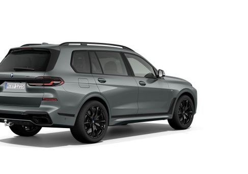 BMW X7, 2025