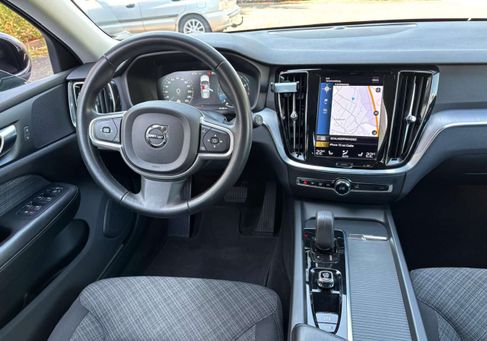 Volvo V60, 2021
