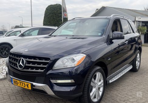 Mercedes-Benz ML 350, 2012