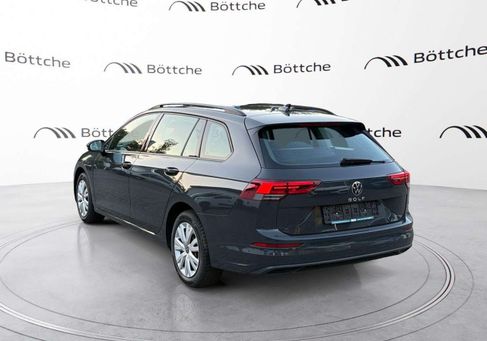 Volkswagen Golf, 2022 3
