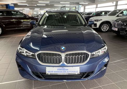 BMW 318, 2022