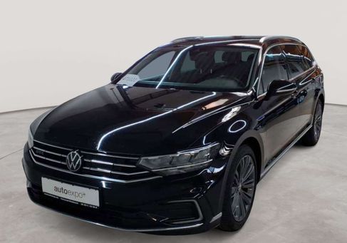 Volkswagen Passat, 2021