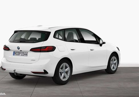 BMW 218, 2024 2