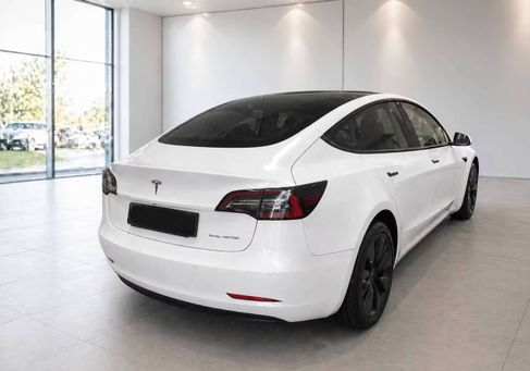 Tesla Model 3, 2022 2