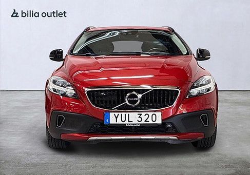 Volvo V40 Cross Country, 2019