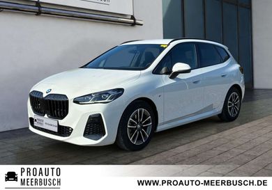 BMW 218, 2025