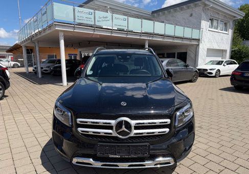Mercedes-Benz GLB 200, 2023