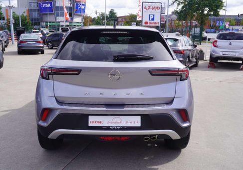 Opel Mokka, 2022 3