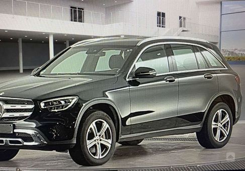 Mercedes-Benz GLC 300, 2021