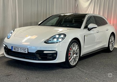 Porsche Panamera, 2021