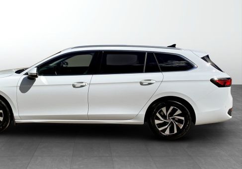 Volkswagen Passat Variant, 2025 2