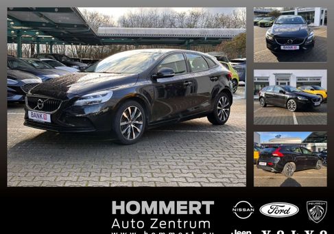 Volvo V40, 2018