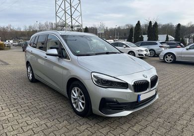 BMW 216, 2018