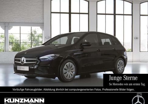 Mercedes-Benz B 250, 2022