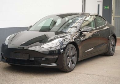 Tesla Model 3, 2021