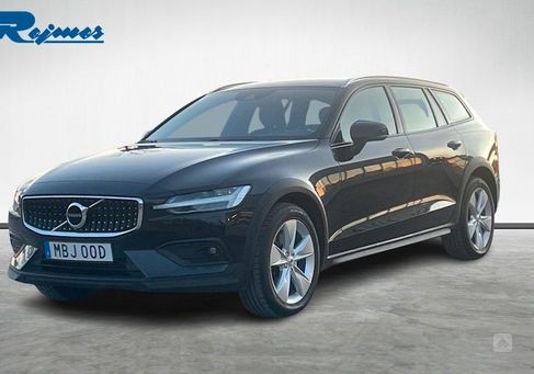 Volvo V60 Cross Country, 2022