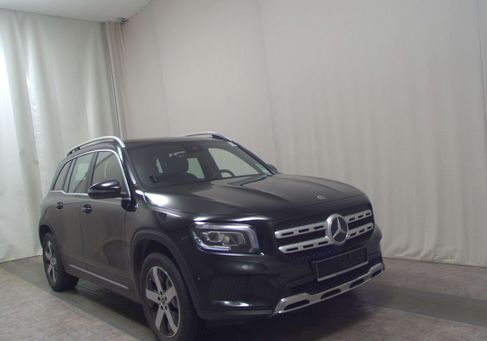 Mercedes-Benz GLB 200, 2023