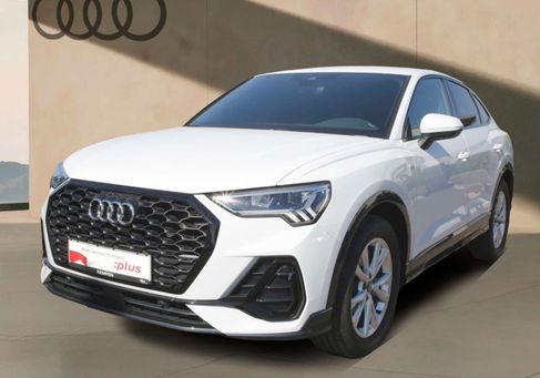 Audi Q3, 2022