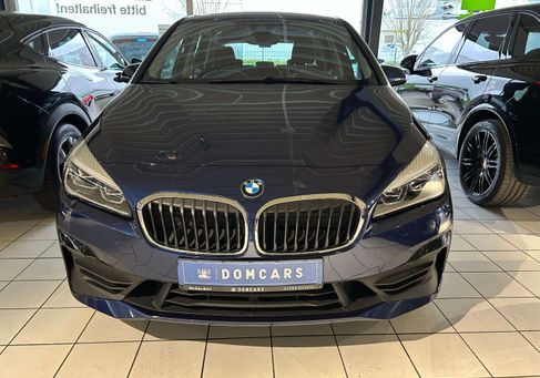BMW 220, 2021 3