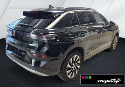 Volkswagen T-Roc, 2026 3