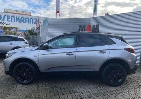 Opel Grandland X, 2022