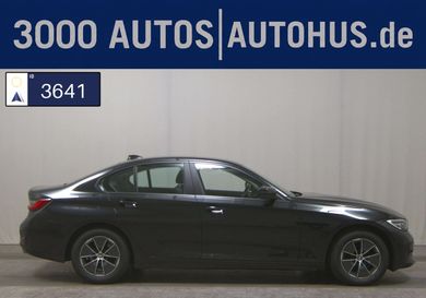 BMW 318, 2022