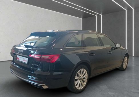 Audi A4, 2022