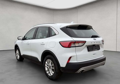 Ford Kuga, 2022