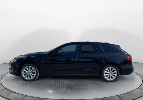 Audi A4, 2022