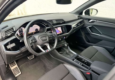 Audi Q3, 2020