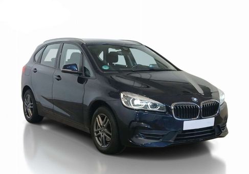 BMW 218, 2018