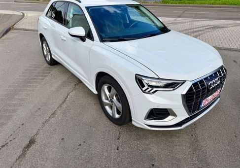 Audi Q3, 2022 3