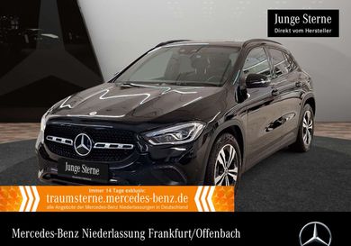 Mercedes-Benz GLA 180, 2022