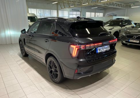 Lynk &amp; Co 01, 2025