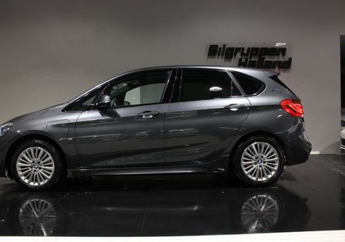 BMW 225 Active Tourer, 2019