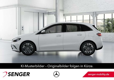 Mercedes-Benz B 200, 2025