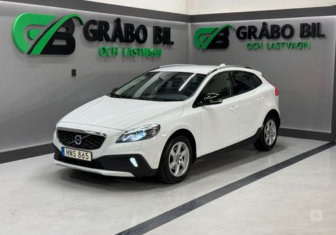 Volvo V40 Cross Country, 2015