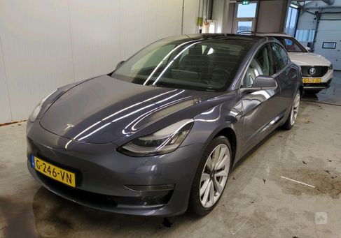 Tesla Model 3, 2019