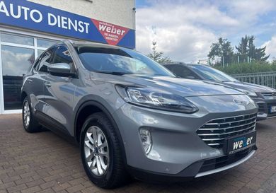 Ford Kuga, 2022