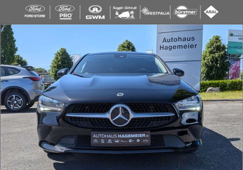 Mercedes-Benz CLA 180, 2021