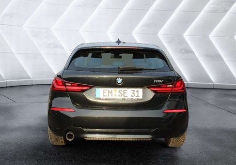 BMW 118, 2019