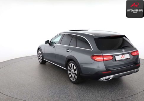 Mercedes-Benz E 220, 2018