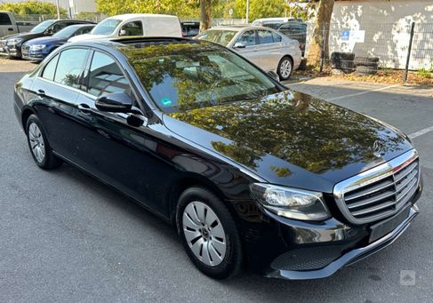 Mercedes-Benz E 200, 2017