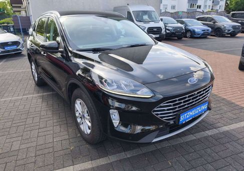 Ford Kuga, 2021