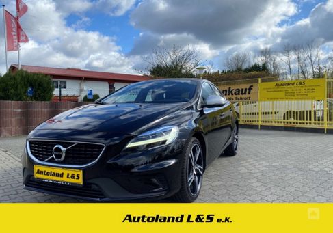 Volvo V40, 2019