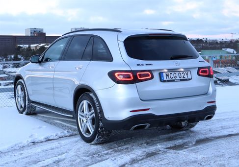 Mercedes-Benz GLC 300, 2020