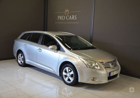 Toyota Avensis, 2011