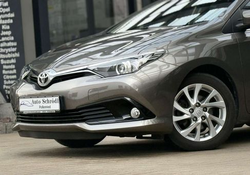 Toyota Auris, 2017