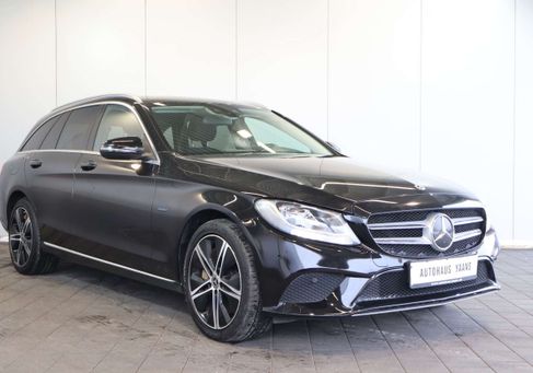 Mercedes-Benz C 300, 2020