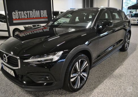 Volvo V60 Cross Country, 2020